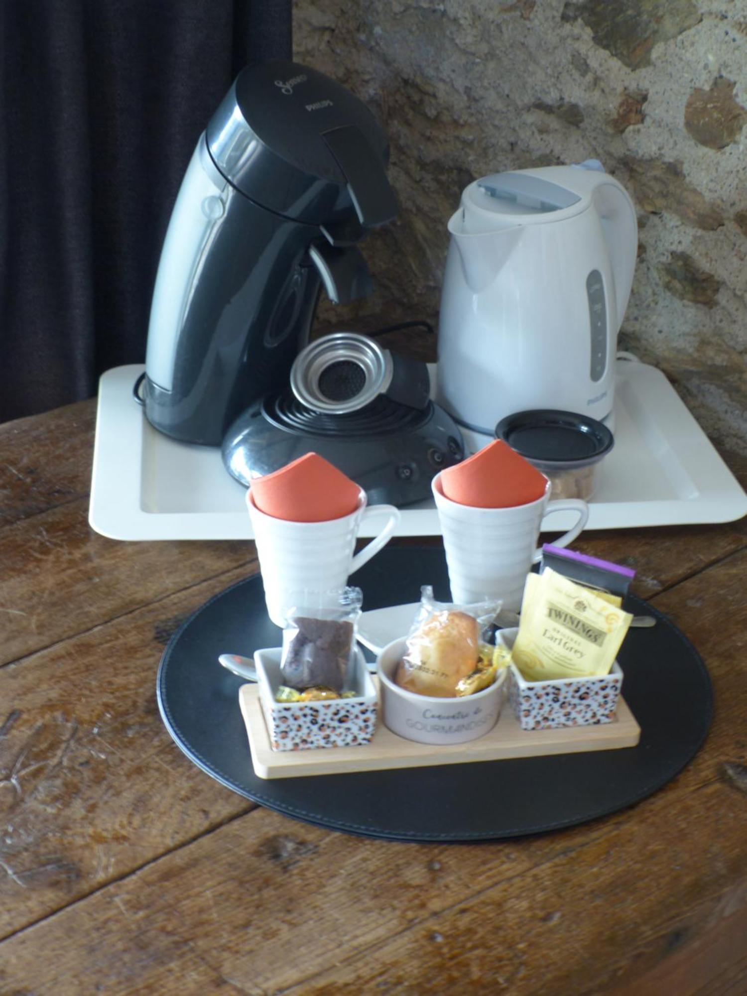 Louradou-Sur-Ciel Bed & Breakfast Jouqueviel Dış mekan fotoğraf